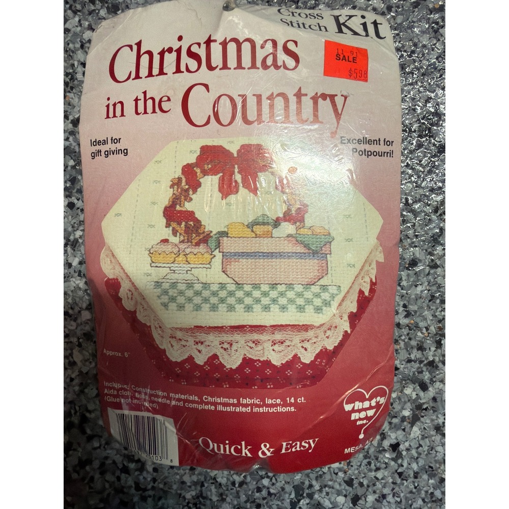 Vintage Whats New Inc Christmas in the Country Cross Stitch Kit 1991 Holiday 6in